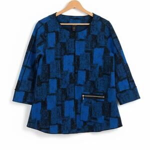 Ali Miles Women's M Artsy Eclectic Maximalist Modern Career Textured Crinkle Top